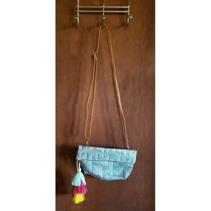 Super Cute Turquoise Crossbody/Clutch